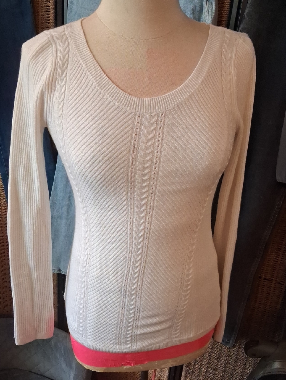 Express White Cable-Detail Scoop Neck Lightweight  Sweater